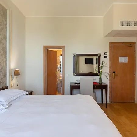 Hotel Grand Mediterranee