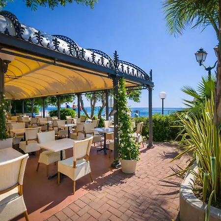 Lvg Collection - Grand Mediterranee 4* Alassio