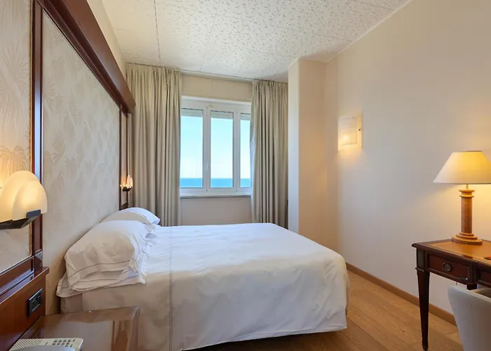 Lvg Collection - Grand Mediterranee 4* Alassio