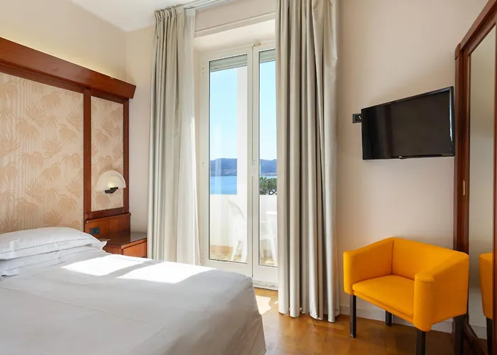 Lvg Collection - Grand Mediterranee 4* Alassio