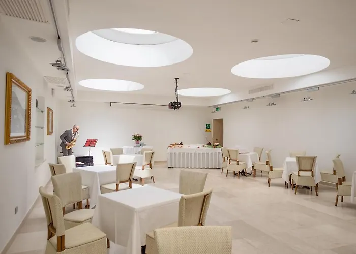 Lvg Collection - Grand Mediterranee Hotell