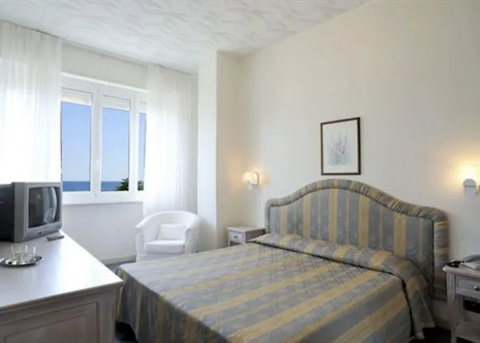 Hotel Lvg Collection - Grand Mediterranee 4*