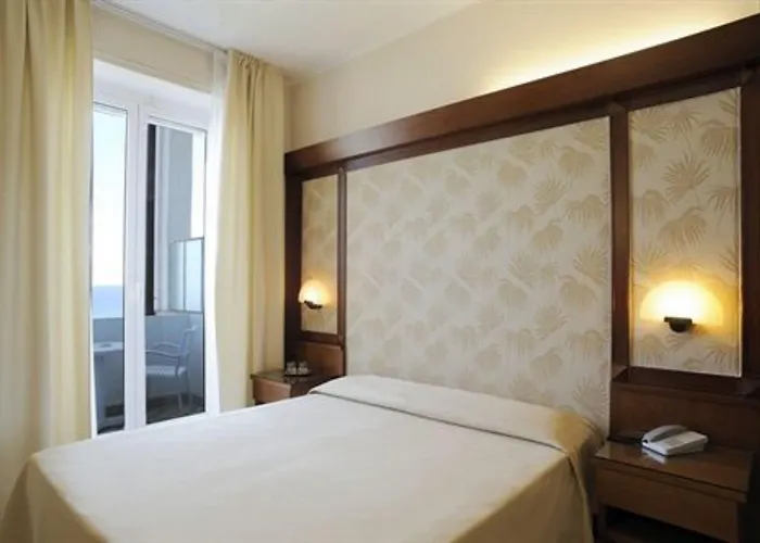 Lvg Collection - Grand Mediterranee 4* Alassio