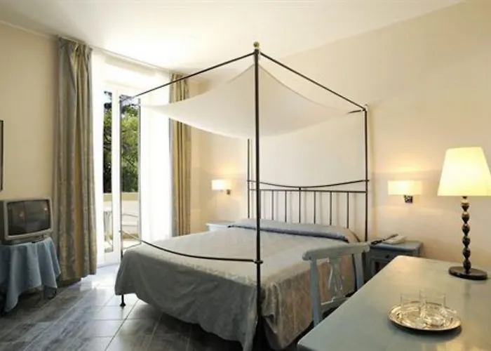 Lvg Collection - Grand Mediterranee 4* Alassio