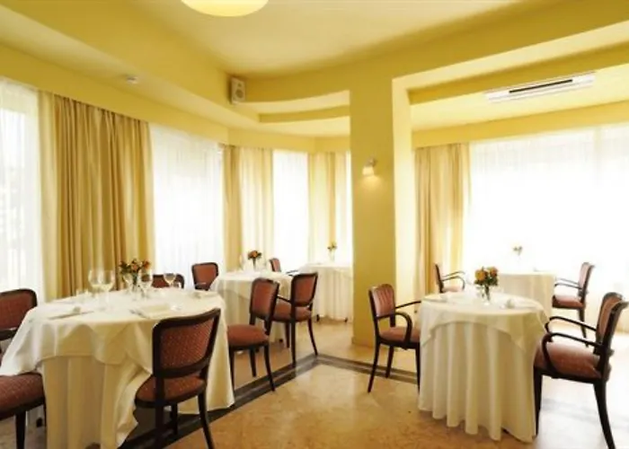 Lvg Collection - Grand Mediterranee