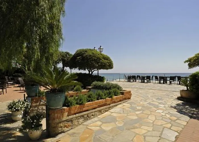 Lvg Collection - Grand Mediterranee 4* Alassio