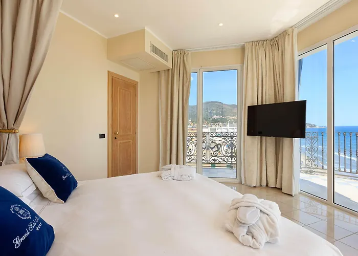 Lvg Collection - Grand Mediterranee Hotel