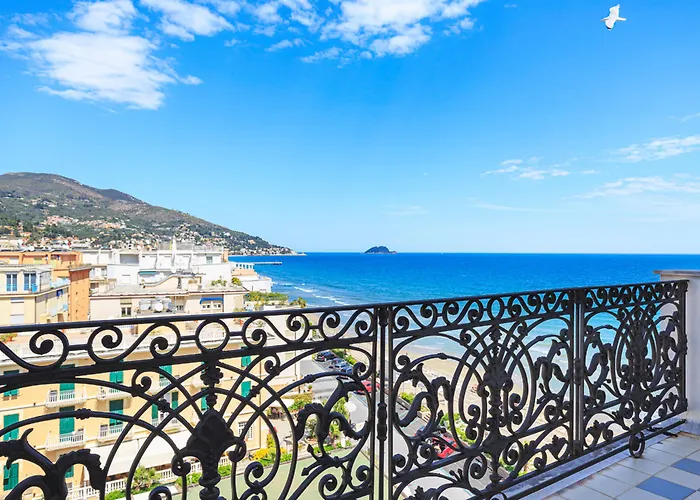 Lvg Collection - Grand Mediterranee Hotel 4*