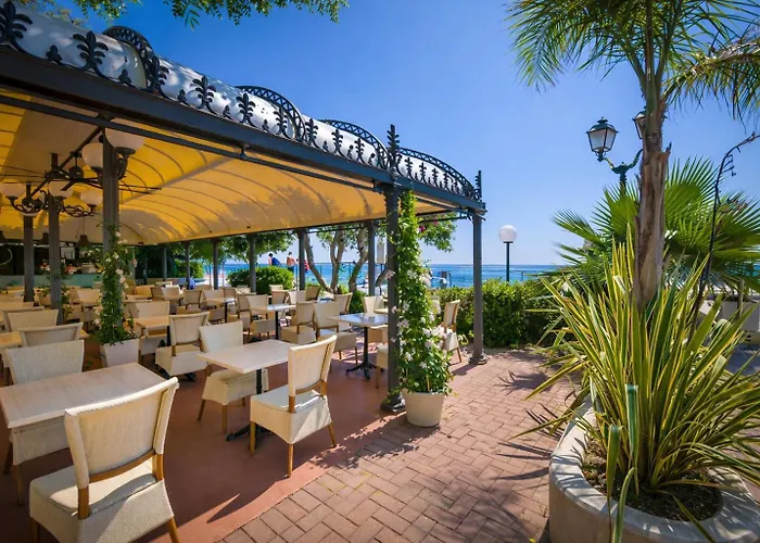 Lvg Collection - Grand Mediterranee 4* Alassio