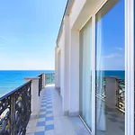 Lvg Collection - Grand Mediterranee 4* ألاسيو