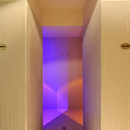 Grand Mediterranee Hotel 4*