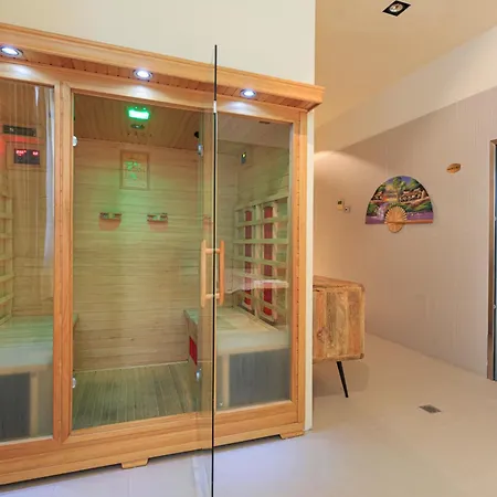 Lvg Collection - Grand Mediterranee 4* Alassio