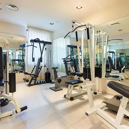 מלון Grand Mediterranee