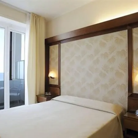 Lvg Collection - Grand Mediterranee 4* Alassio