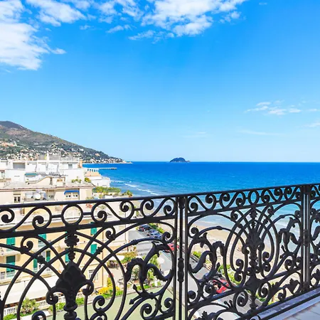 Lvg Collection - Grand Mediterranee Hotel 4*