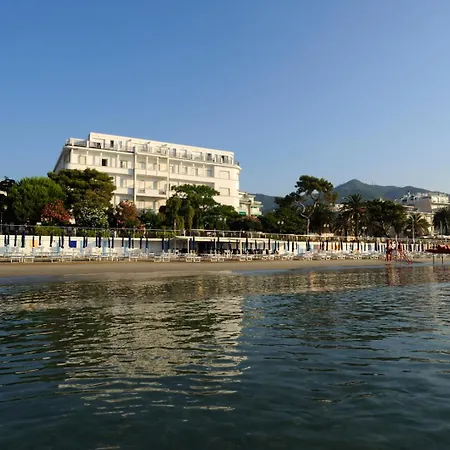 Lvg Collection - Grand Mediterranee 4*