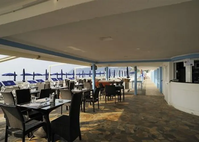 Lvg Collection - Grand Mediterranee 酒店 4*